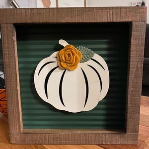 Pumpkin sign fall decor 🍂